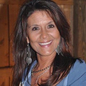 Meet your Posher, Michele